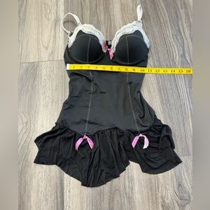 Lingerie slip with padded bra size small